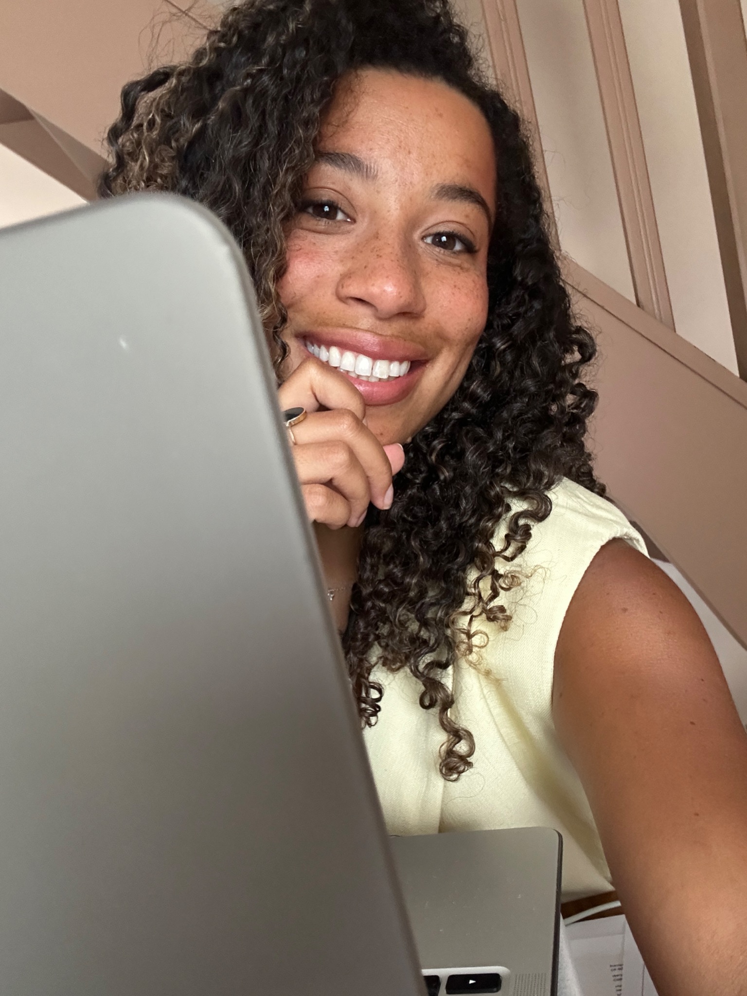 Charline Gayault en création de contenus autour de la grossesse et de l’accouchement